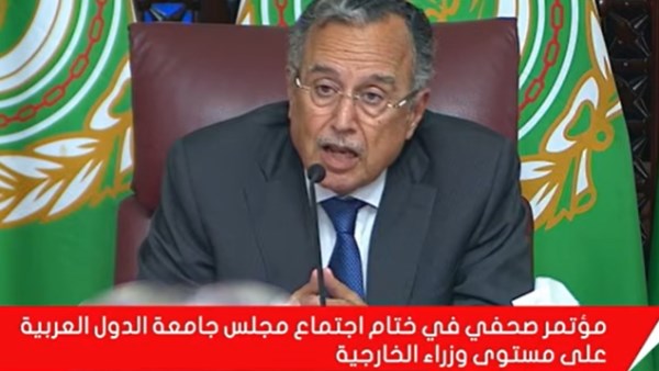 نبيل فهمى