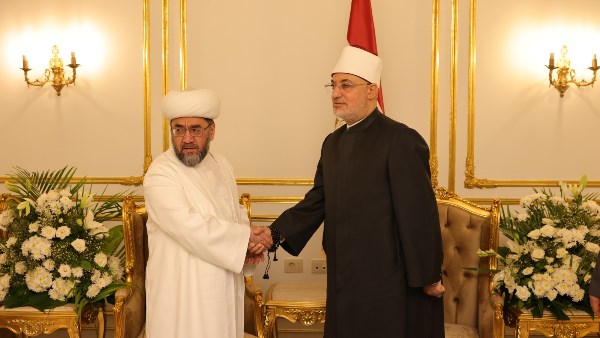 مفتي الجمهورية يبحث مع نظيره الأوزبكي آفاق التعاون المشترك