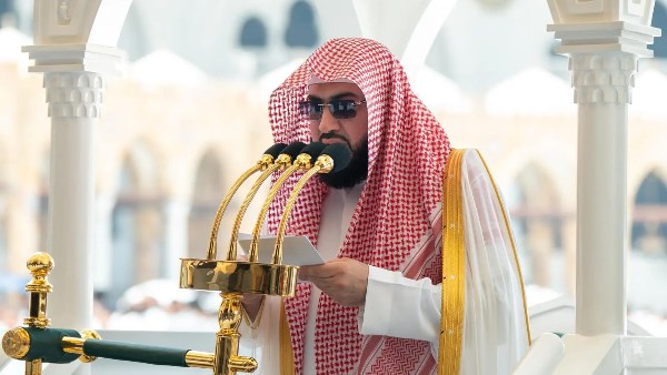 الشيخ بندر بليلة