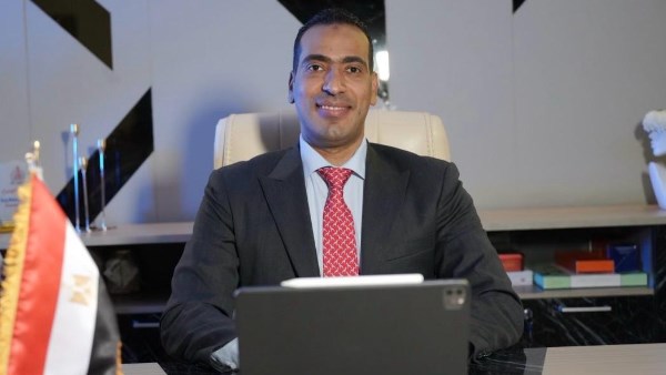  النائب محمود حسين طاهر