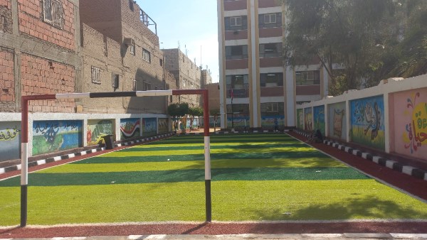 ملعب مدرسة «أبو بكر الصديق»
