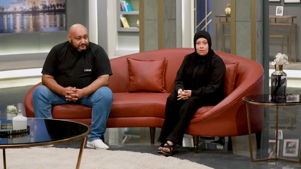 والدا زياد بطل شواطئ الإسكندرية
