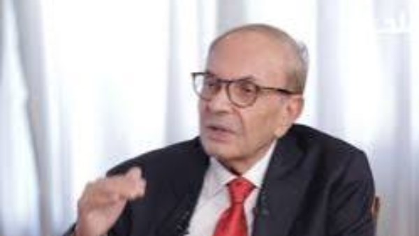 الدكتور خليل فاضل، استشاري الطب النفسي