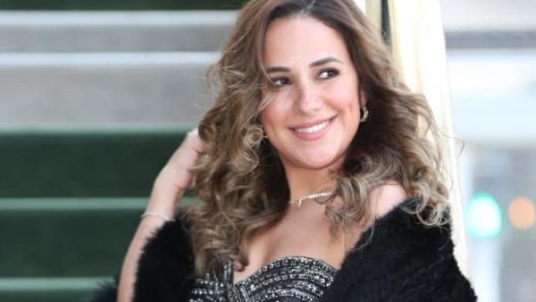 الفنانة شيري عادل 