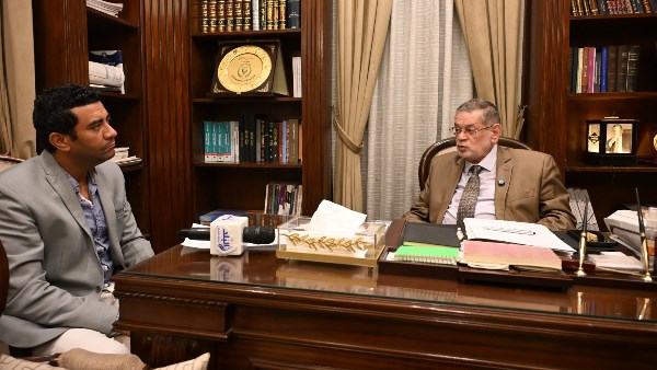 حوار معتز الخصوصي مع الدكتور ثروت الخرباوي ، المحامي و عضو مجلس الشيوخ والخبير في حركات الإسلام السياسي