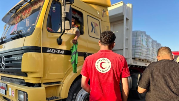 الهلال الأحمر 