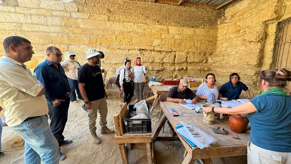 مدرسة الحفائر 