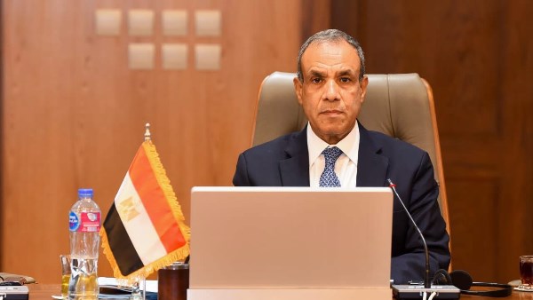 وزير الخارجية
