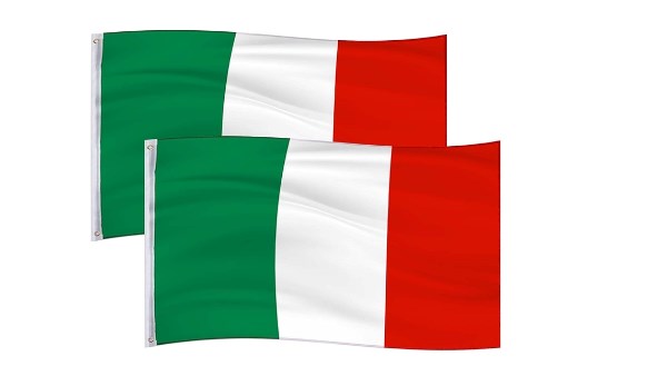 ايطاليا