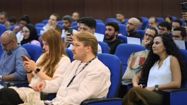  خبراء المؤثرات البصرية العالميين 