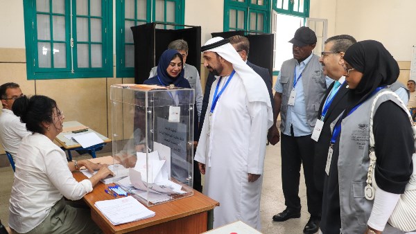وفد البرلمان العربي
