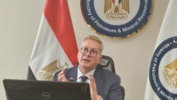 وزير البترول