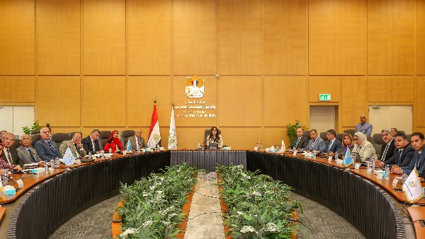 جانب من الاجتماع 