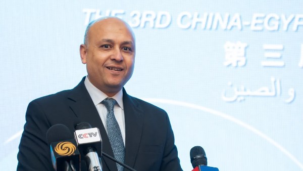 عمرو خطاب 