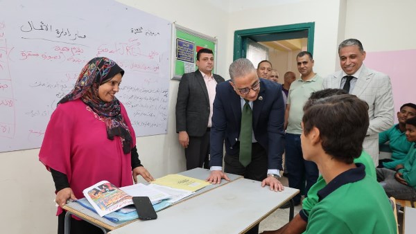 الدكتور أحمد الأنصاري محافظ الجيزة 