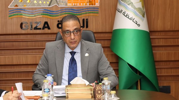 الدكتور أحمد الأنصاري محافظ الجيزة 