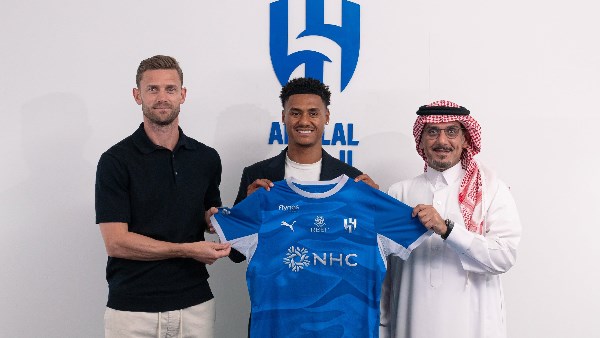 صفقات الهلال