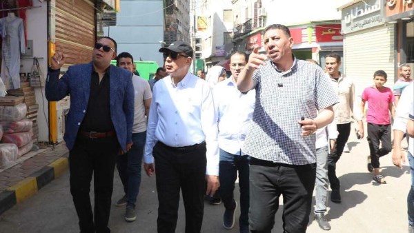 محافظ المنيا خلال الجوله 
