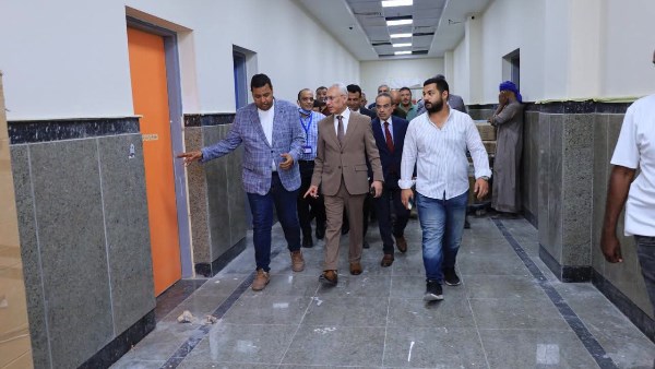 تفقد مستشفى الباطنة 