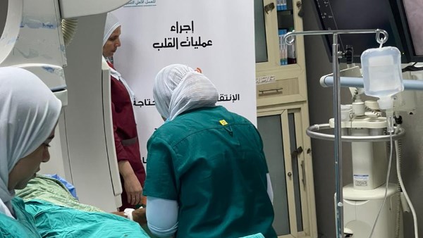 إجراء عمليات 