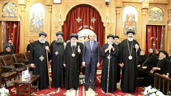 محافظ المنيا خلال الاحتفال 