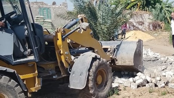 إزالة التعديات بأسيوط 