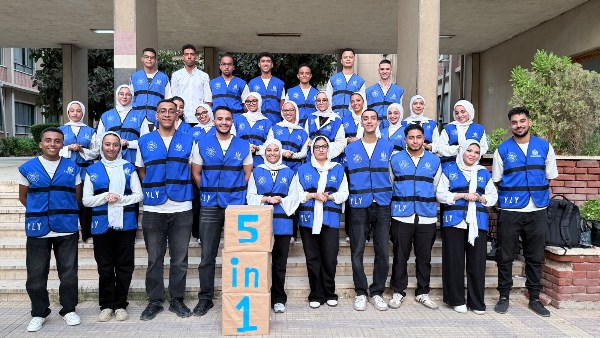 155 شابًا وفتاة يشاركون في فعالية "5in1" للتعرف على فرص الاستثمار وريادة الأعمال بأسيوط 