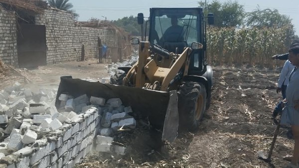 إزالة التعديات بأسيوط 