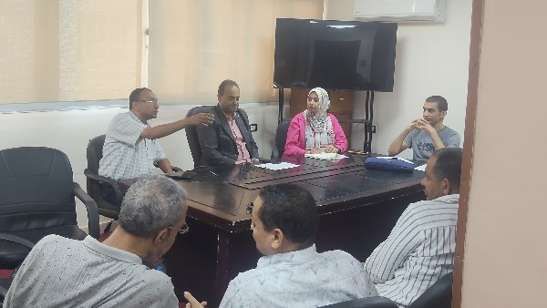 اجتماع صحة قنا