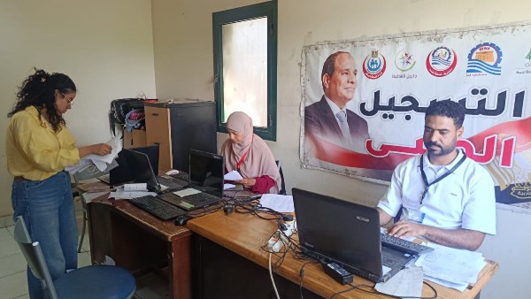 قافلة طبية بقنا