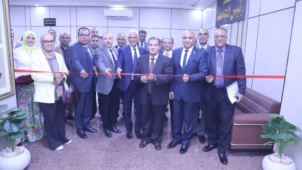 جامعة قنا 