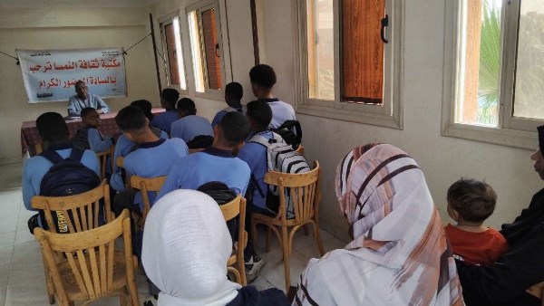 لقاءات تثقيفية وتوعوية بثقافة الأقصر احتفالا باليوم العالمي لمحو الأمية