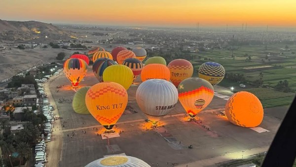 في اليوم العالمي للسياحة.. 30 بالونا طائرا تحلق فوق الأقصر وعلى متنها 850 سائحا