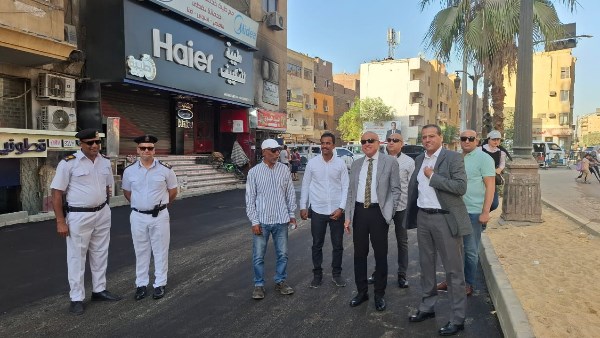 محافظ الأقصر يجري جولة تفقدية بمدينة الأقصر لمتابعة أعمال الرصف وتجهيزات للموسم السياحي
