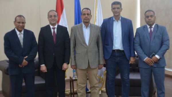جامعة أسوان 