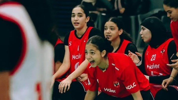  بنات سلة الأهلي