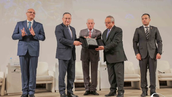 جلسة علمية بمكتبة الإسكندرية