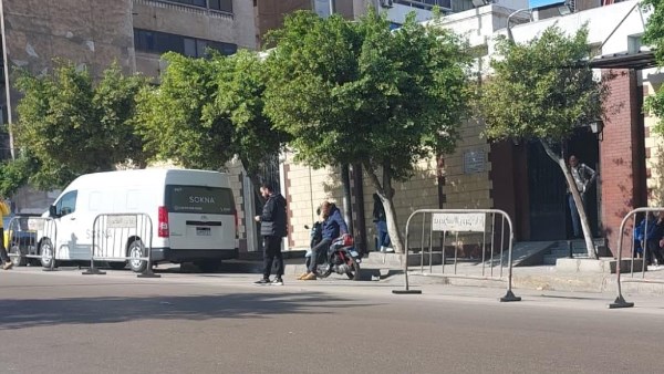 أسرة ضحية طليقها داخل مكتب محامٍ تنتظر تسلم جثمانها لدفنها بالبحيرة
