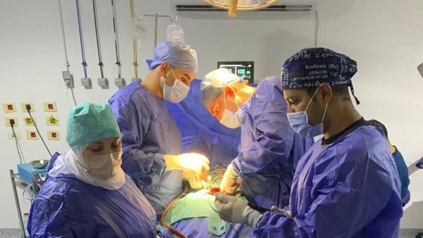 صحة مطروح: نجاح 3 تدخلات جراحية طارئة ذات مهارة للمخ والأعصاب بمستشفى الحمام المركزي صحة مطروح: نجاح 3 تدخلات جراحية طارئة ذات مهارة للمخ والأعصاب بمستشفى الحمام المركزي