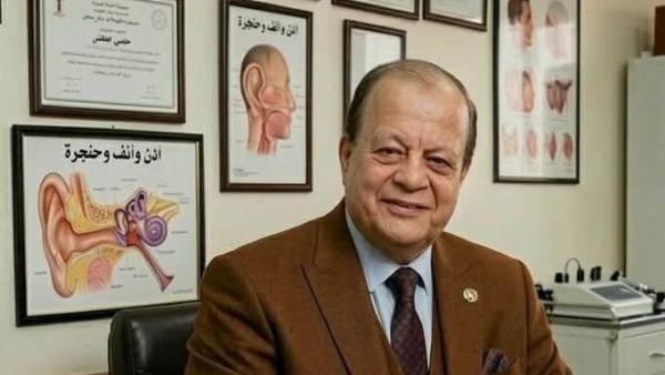 الدكتور حلمي العفني نقيب اطباء بورسعيد 