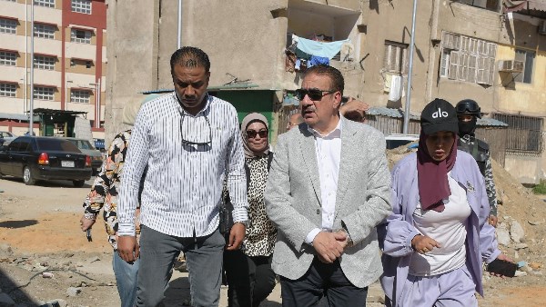 محافظ بورسعيد يتفقد الموقف التنفيذي في مشروع  إنشاء " مجمع العبور الحضاري النموذجي ببورفؤاد "