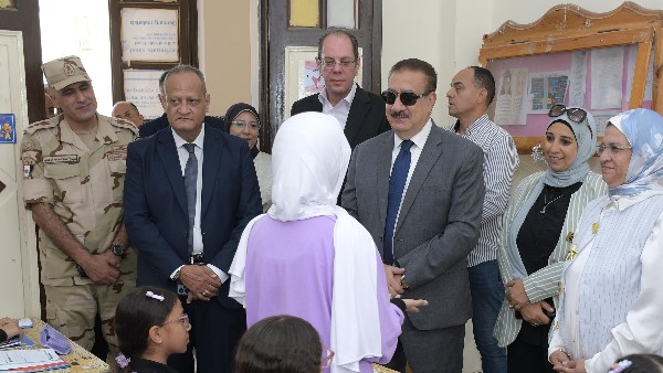 563 مدرسة تستقبل 179 ألفًا و500 طالب وطالبة بـ6 إدارات تعليمية.. وتسليم جميع الكتب الدراسية
