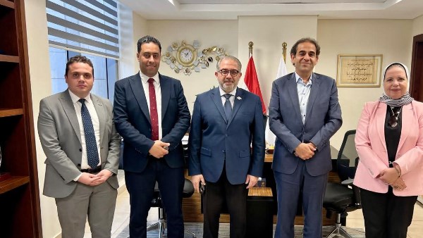 ورئيس جامعة بورسعيد: مصلحة المواطن تأتي في مقدمة أولوياتنا..