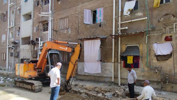 قطار التنمية يواصل تطوير مناطق حي زهور بورسعيد السكنية
