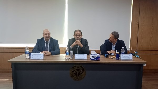 رئيس الجامعة: مستشفى الجامعة صرح طبي نفخر به.. نستعد لإنشاء مدينة طبية