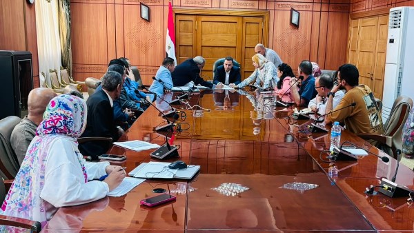 نائب محافظ بورسعيد يؤكد حرص محافظة بورسعيد على تذليل المعوقات وتقديم التيسيرات اللازمة 