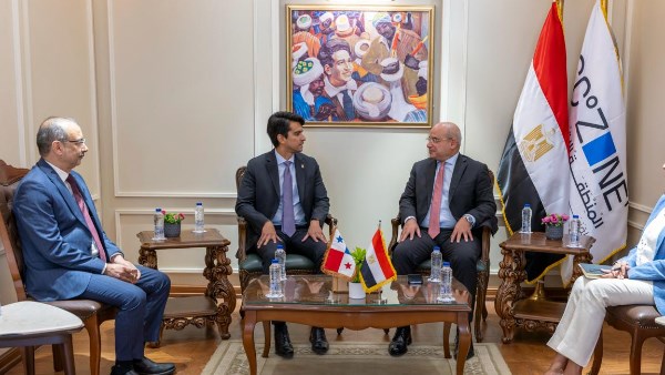 سفير بنما: الزيارة تمهيد لجولة مرتقبة لوزير الخارجية البنمي للهيئة للتعرف على نجاحاتها العالمية