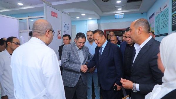 محافظ دمياط ومدير الأمن 