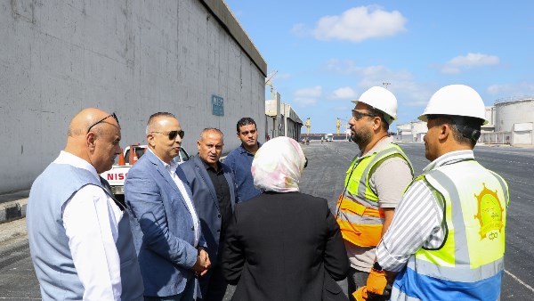 ميناء دمياط
