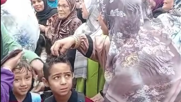 استقبال الطلاب 